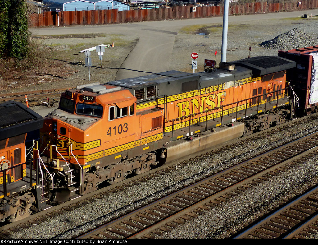 BNSF C44-9W 4103